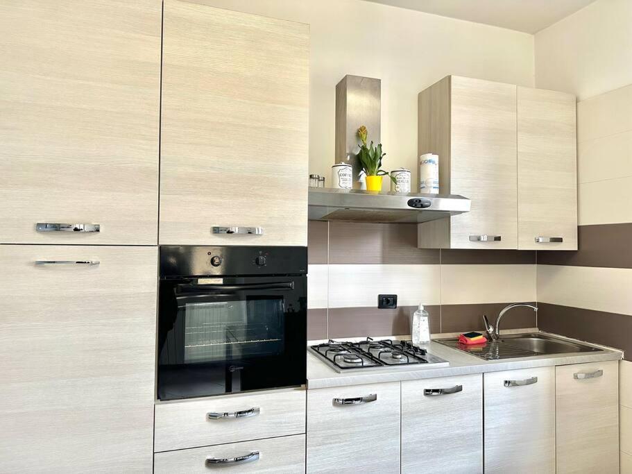 Terni Centro&Stazione By Gavi Apartments Zewnętrze zdjęcie